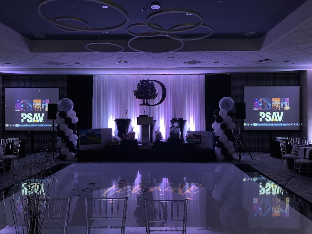 DoubleTree by Hilton Hotel Chicago - North Shore centro de conferencias Skokie Exterior foto